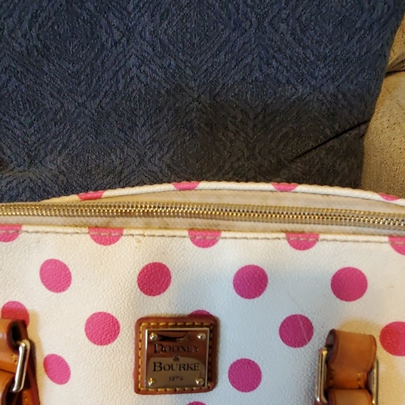 Handbag - Picture 3 of 3